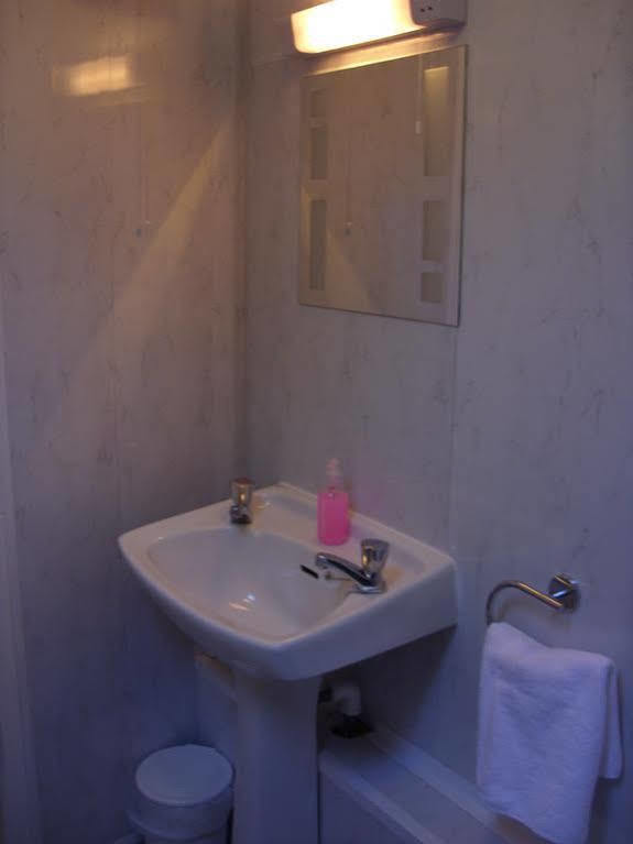 The Beacons Guest House Brecon Zewnętrze zdjęcie